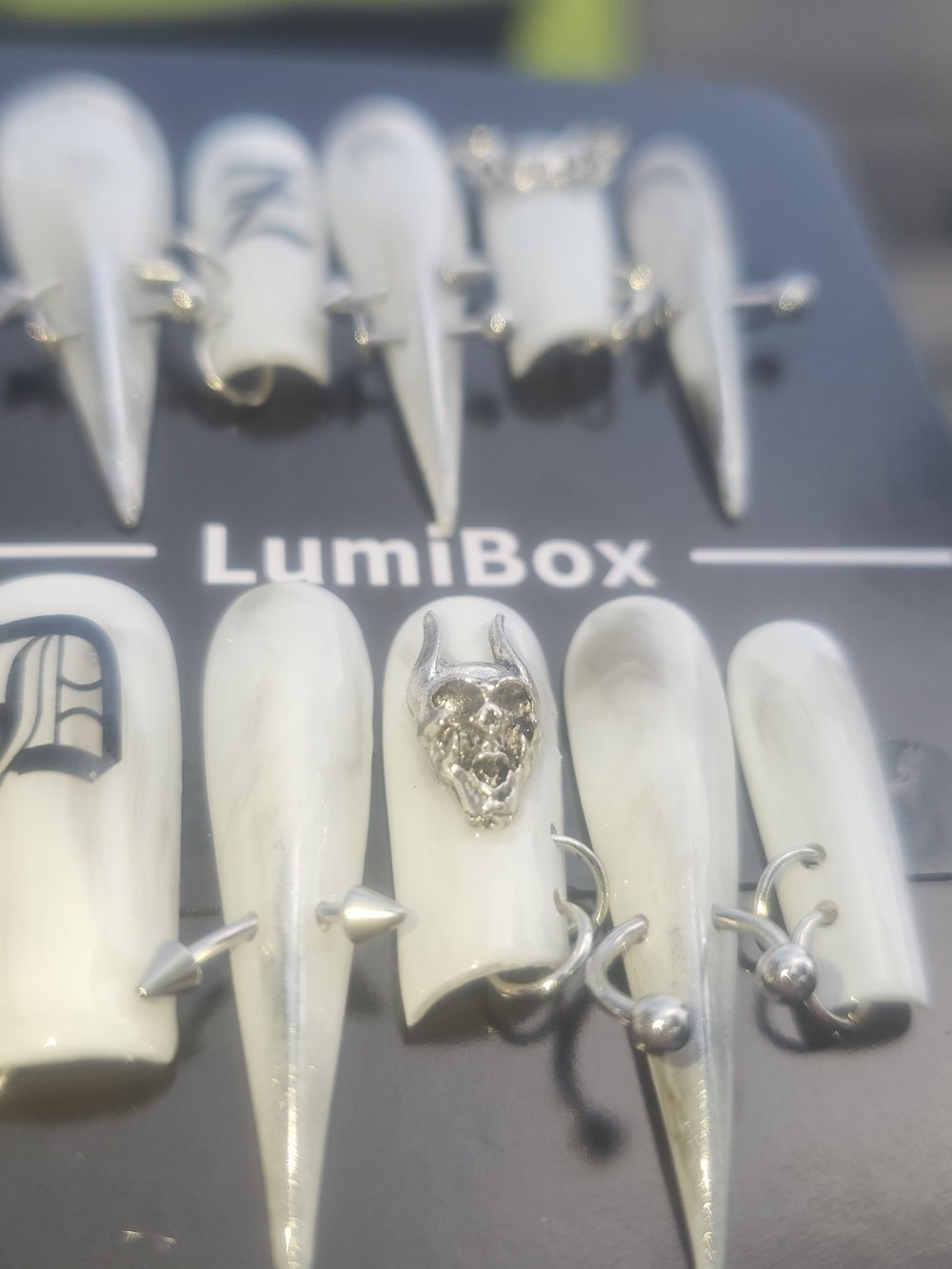 LumiBox 3D Gothic Press On Nails White Marble Pierced Stiletto Alt Grunge Set Nw - Picture 3 of 8